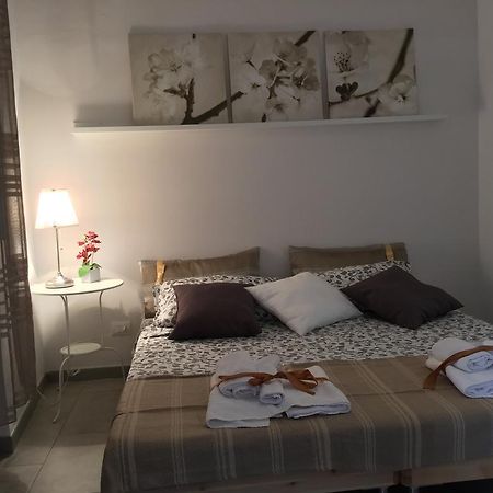 Case Vacanze Le Rose Vila Noto Exterior foto
