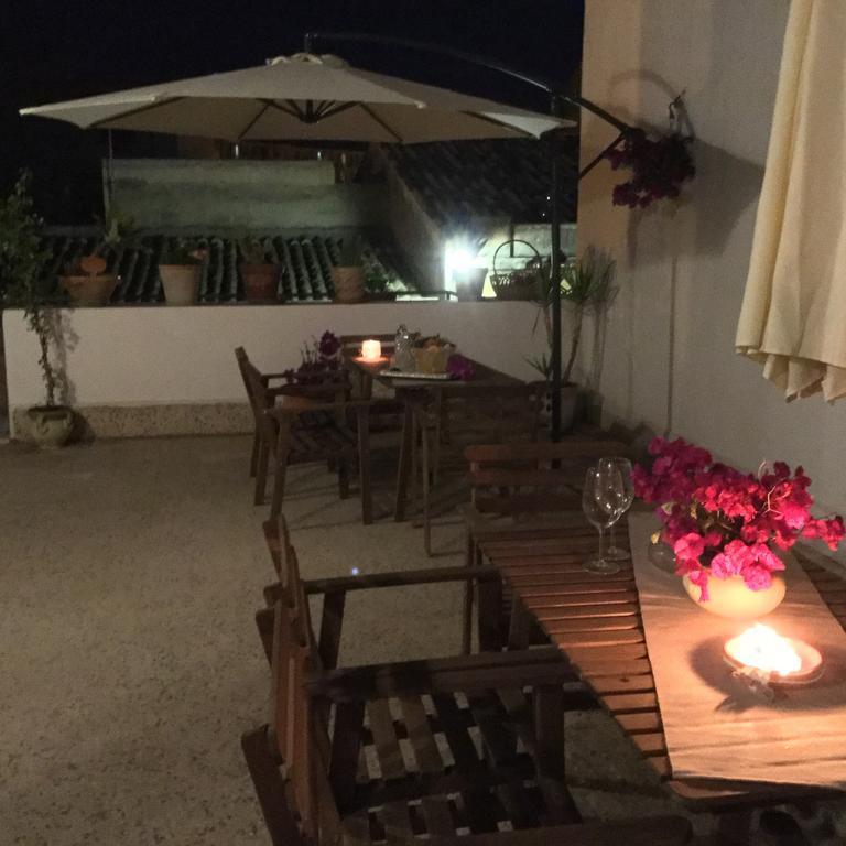 Case Vacanze Le Rose Vila Noto Exterior foto